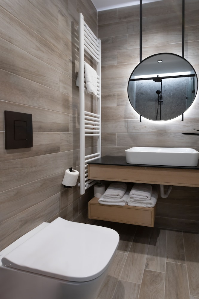 LUX&EASY Athens Downtown Residences 45/50