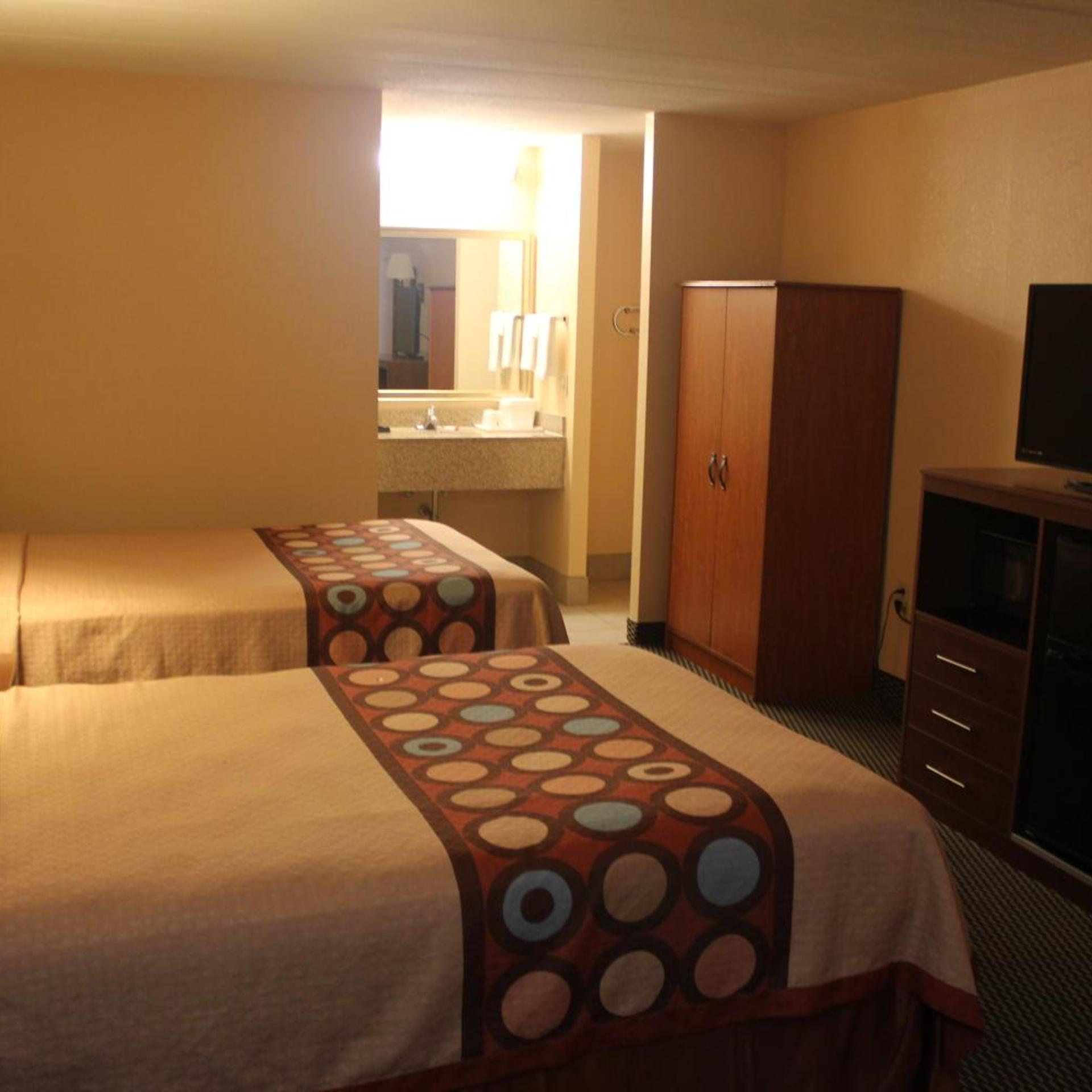 Super 8 By Wyndham Laurel, MD 17/26