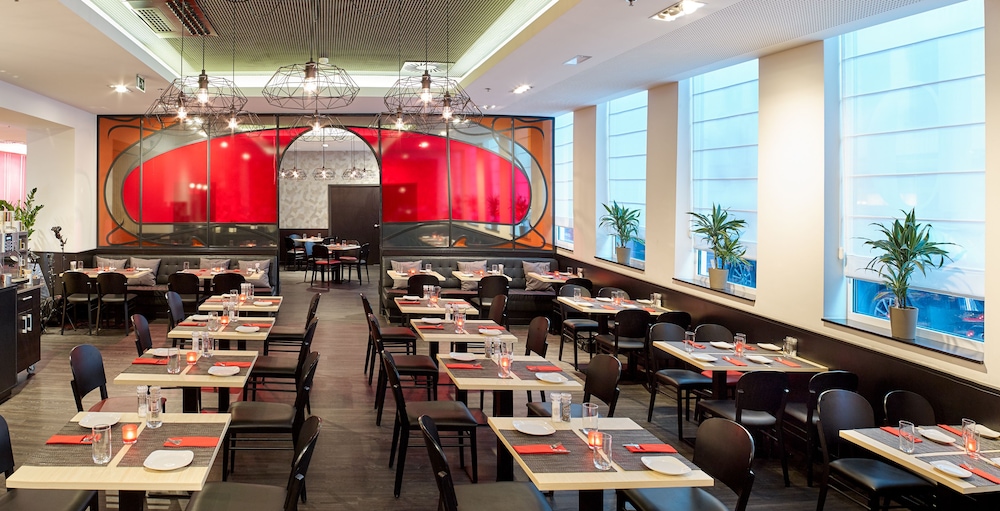 Park Inn by Radisson Brussels Midi 57/73