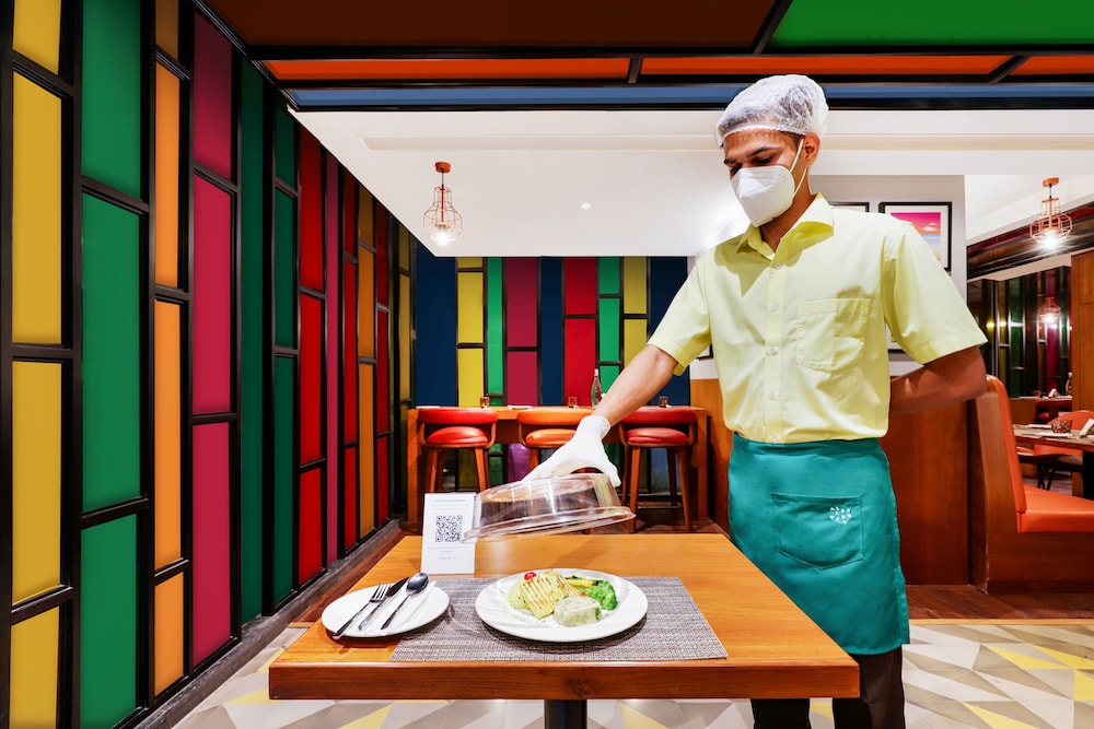 Lemon Tree Hotel, Kalina, Mumbai 35/47