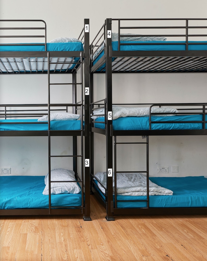 NX London Hostel (ex. New Cross Inn Hostel) 42/64