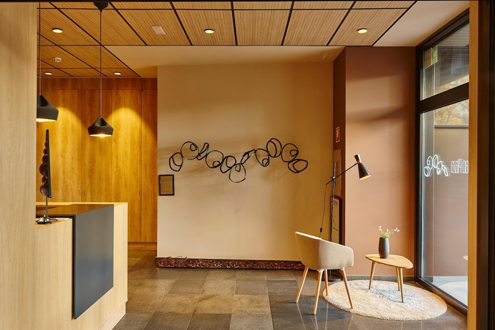 Hotel Bilbao Plaza 8/61