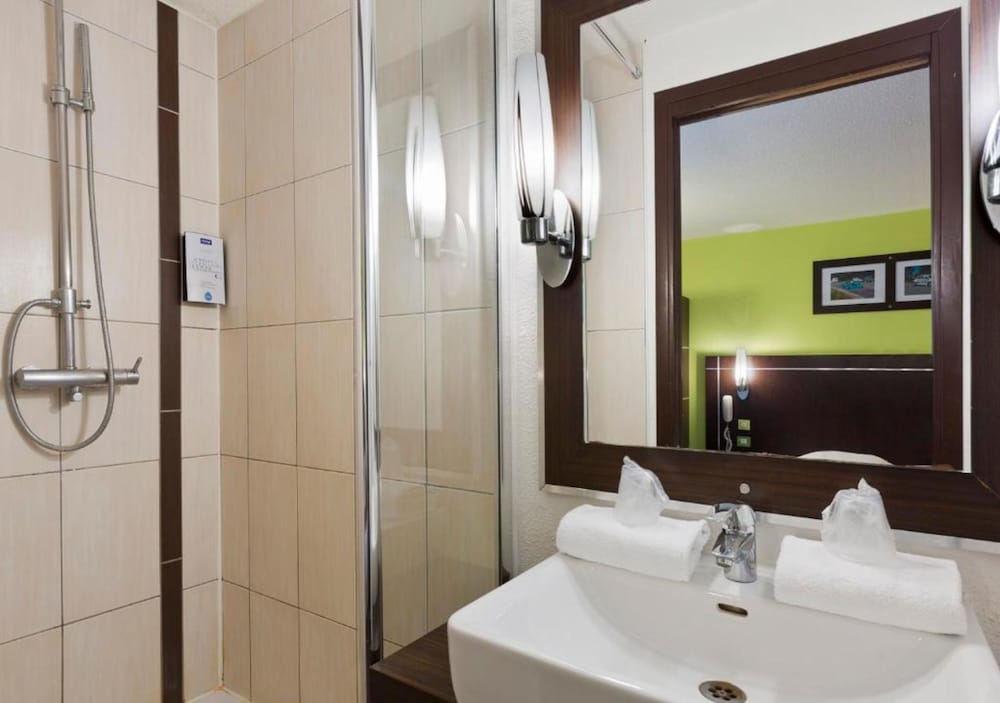 Enzo Hotels Reims Tinqueux By Kyriad Direct 22/24