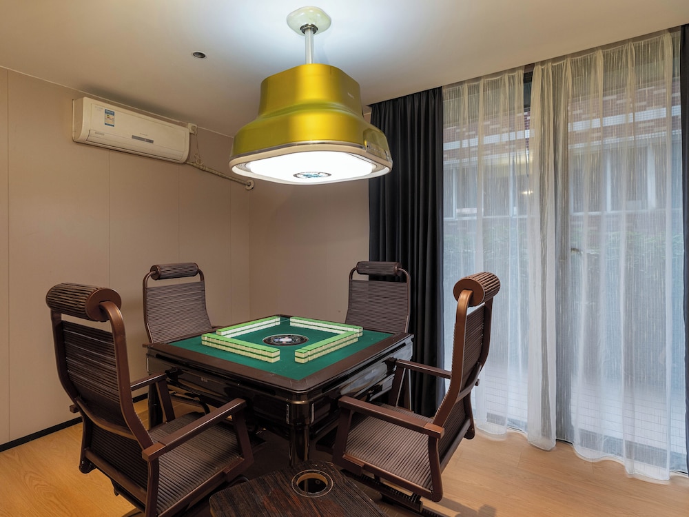 Lavande Hotel Guangzhou Taiguhui Square Shipaiqiao Metro Station 41/54