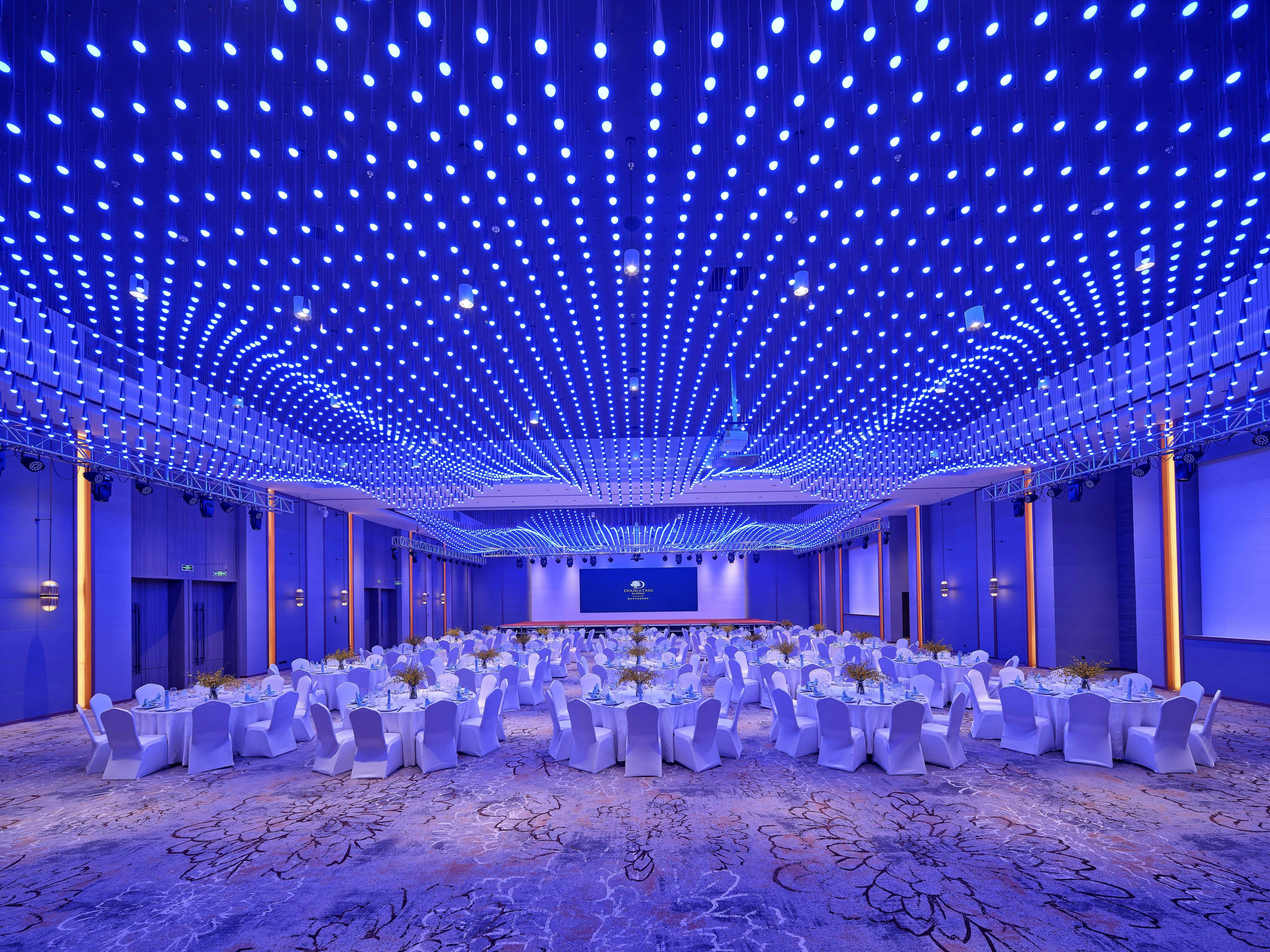 DoubleTree by Hilton Anshan 5/25