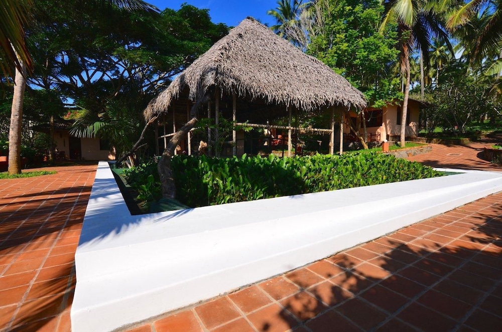 Eva Lanka Hotel 17/58