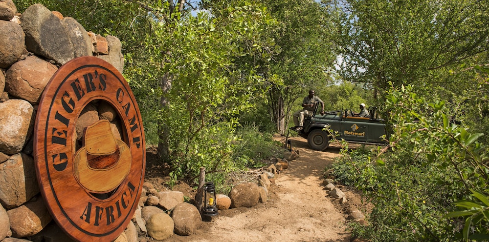 Geigers Camp at Motswari Private Game Reserve 27/34