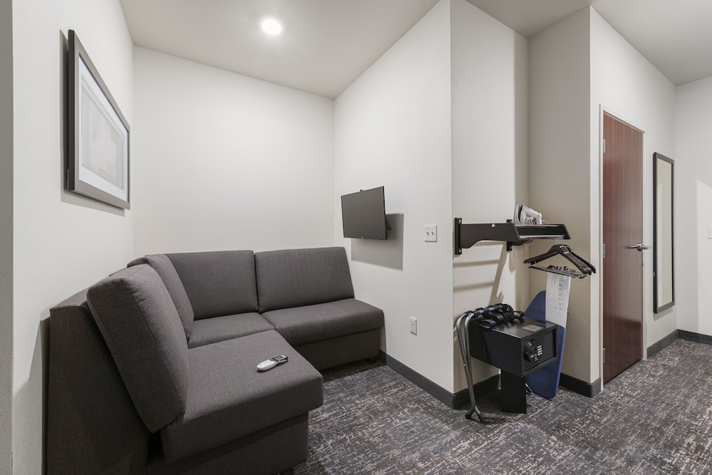 Cobblestone Hotel & Suites - Urbana 37/69
