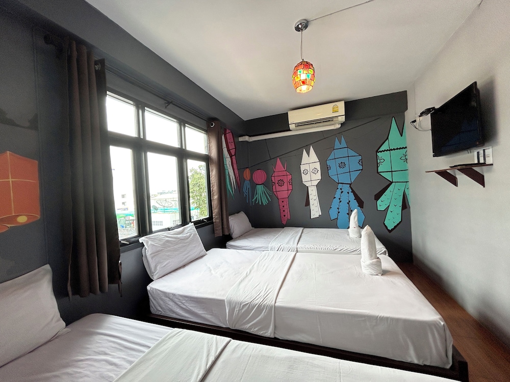 ROOM, TRIPLE