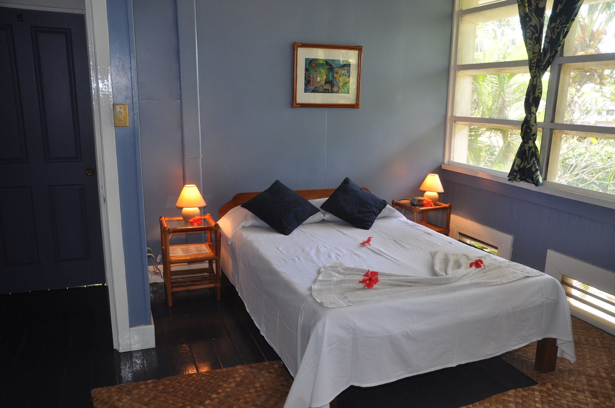 غرفة قياسية بسرير مزدوج بحمام مشترك، The Samoan Outrigger Hotel 6/10