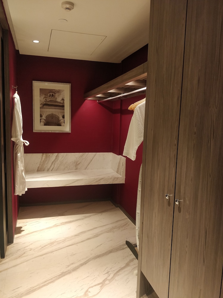 Itc Kohenur A Luxury Collection Hotel Hyderabad 13/56