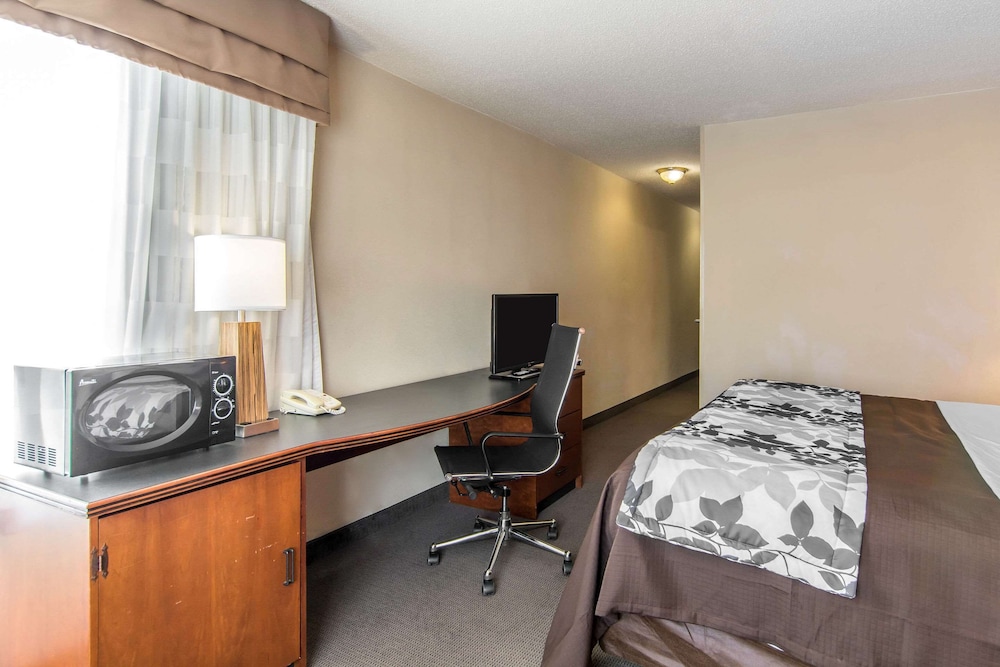 Spark by Hilton Fredericksburg Southpoint 28/38