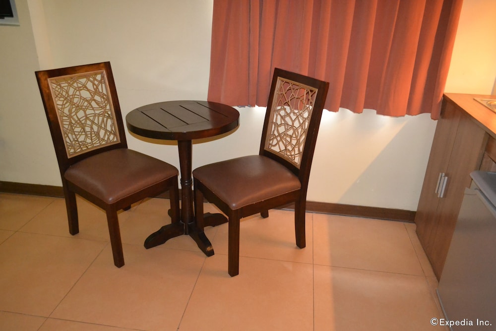Microtel by Wyndham General Santos 28/29