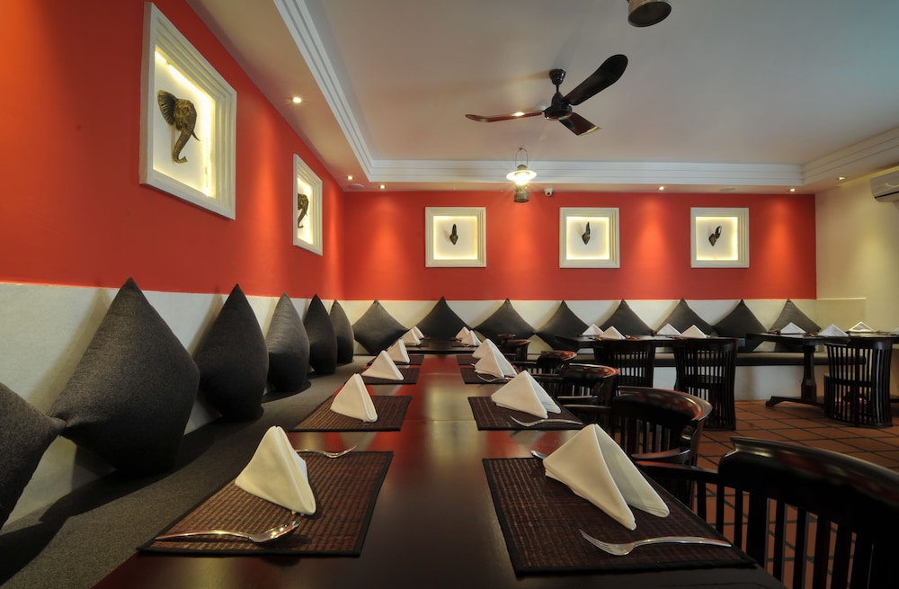 La Rose Suites 38/50