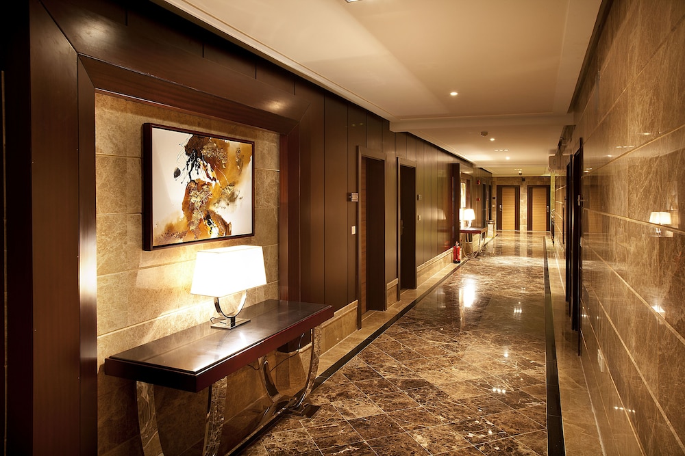 انتور للشقق المفروشة(Intour Qurtoba Hotel Suites) 8/34