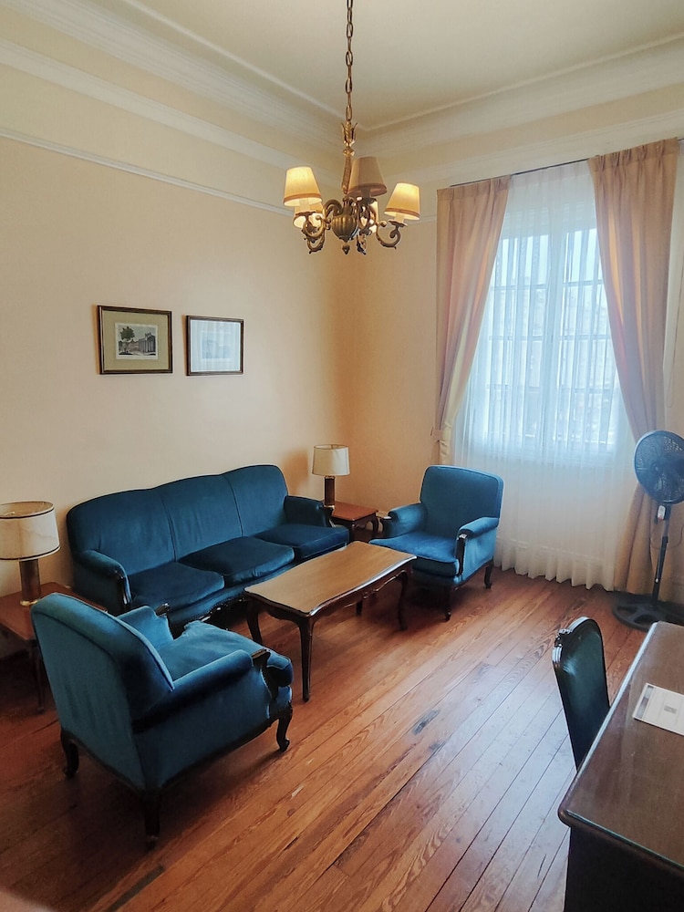 Gran Hotel Bolivar 30/50