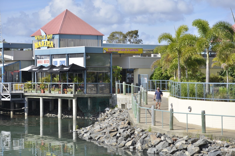 Mantra Hervey Bay 13/69