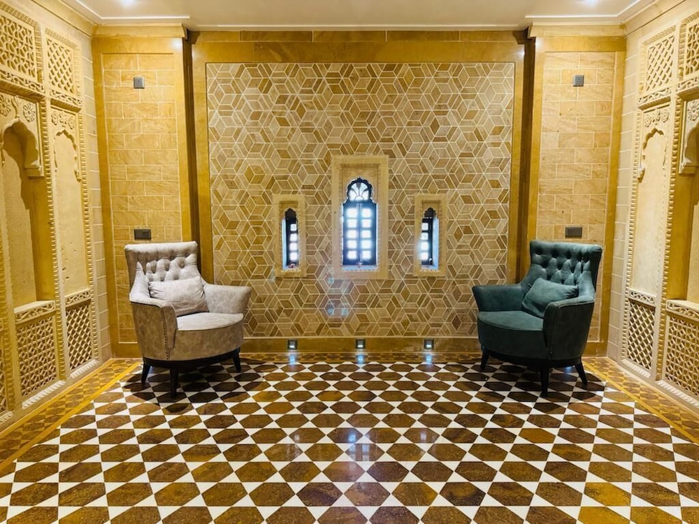 Guulab Haveli 50/50
