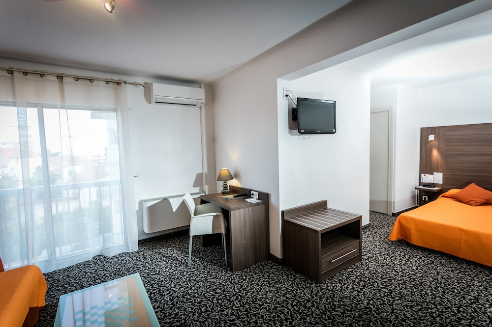 Hotel Le Galion 37/65