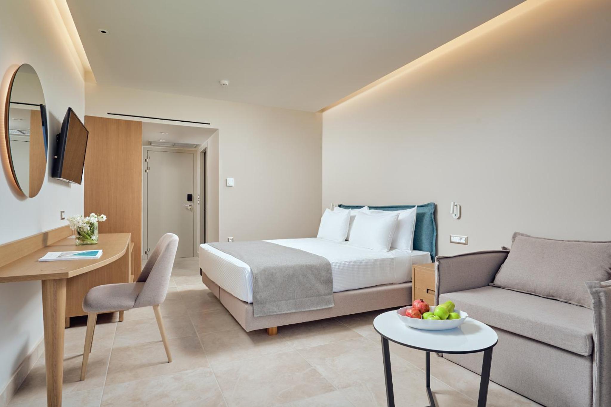 غرفة بسرير مزدوج بإطلالة على الجبل، Princess Sun Hotel 2/5