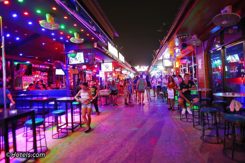 myPatong Social Hostel 27/50