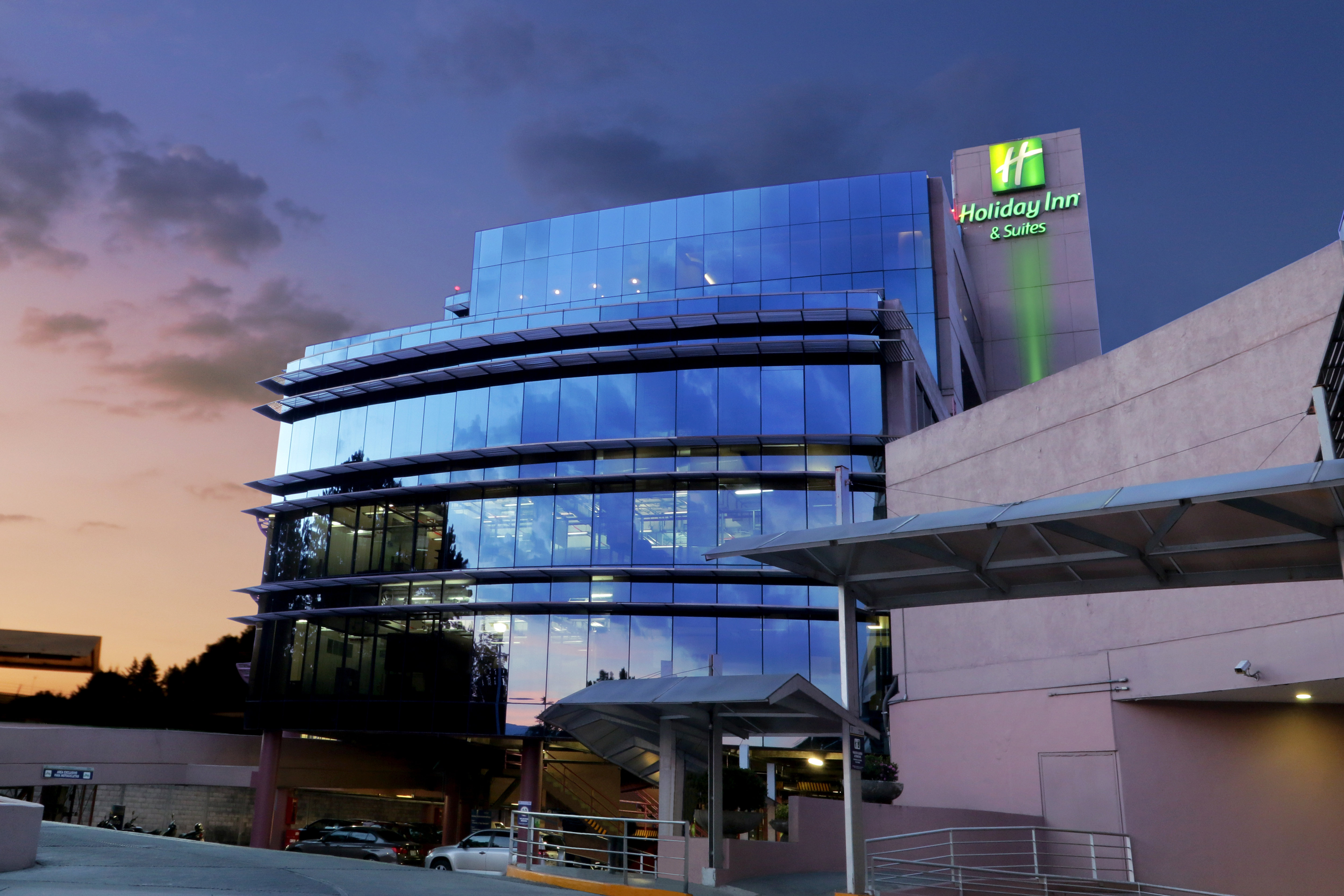Holiday Inn Hotel And Suites Medica Sur 2/35