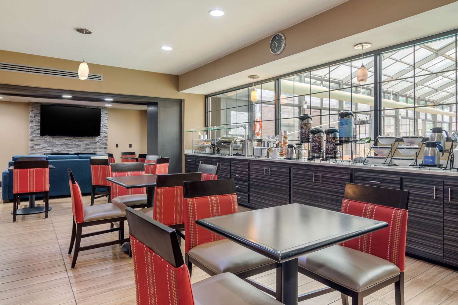 Comfort Inn & Suites Perry National Fairgrounds Area GA 11/15