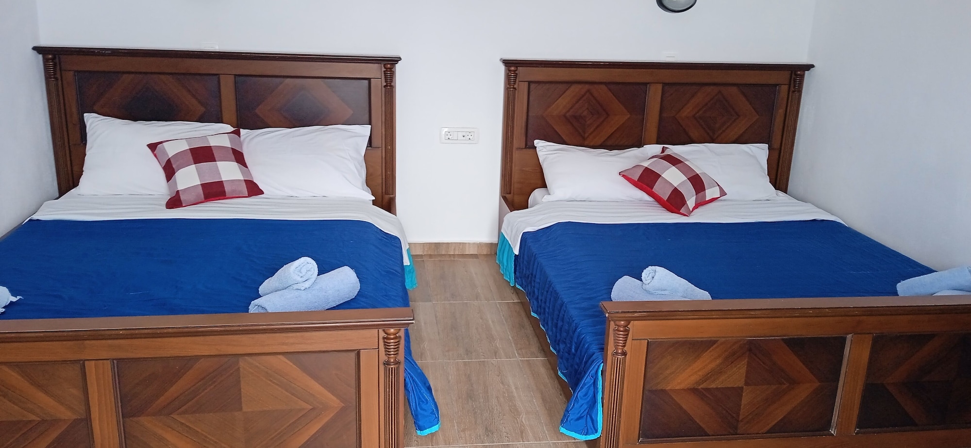 2 BEDROOMS, CONNECTING, SUPERIOR, APARTMENT, SEA VIEW