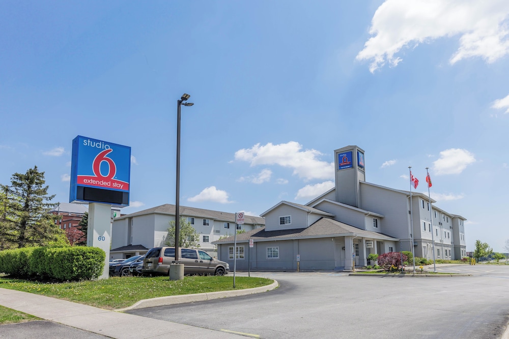 Studio6 Mississauga, ON - Toronto 45/58