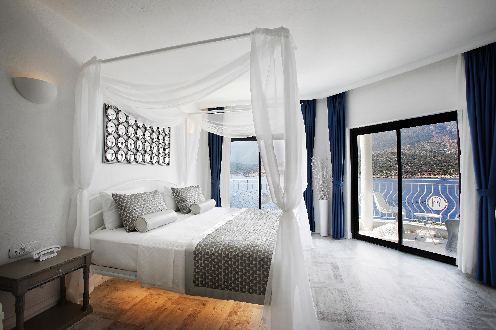 Deluxe, Suite, King Bed, Sea View