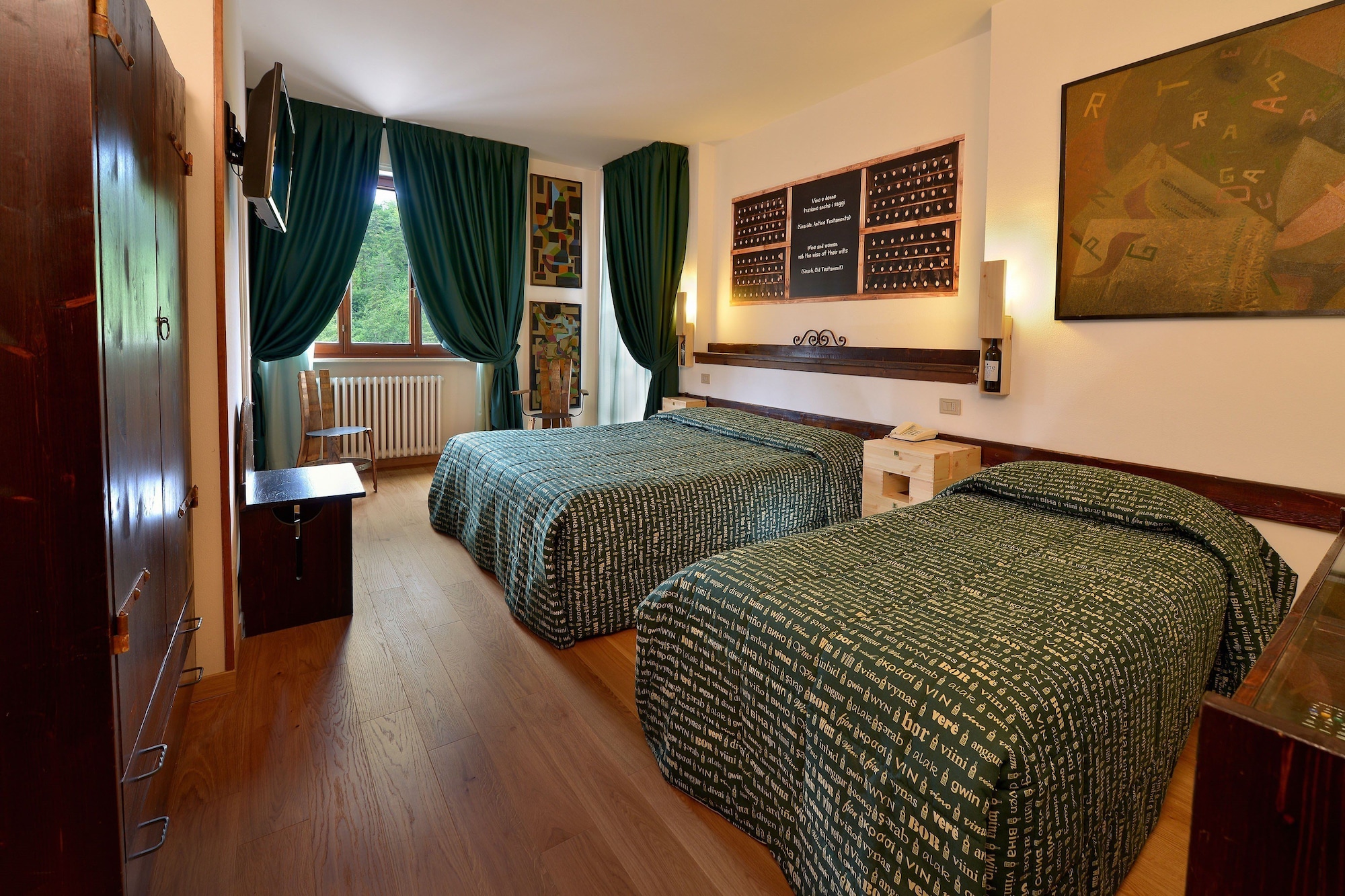 STANDARD, TWIN BEDS