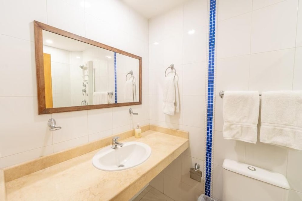 Hotel MS Centenario Superior 46/47