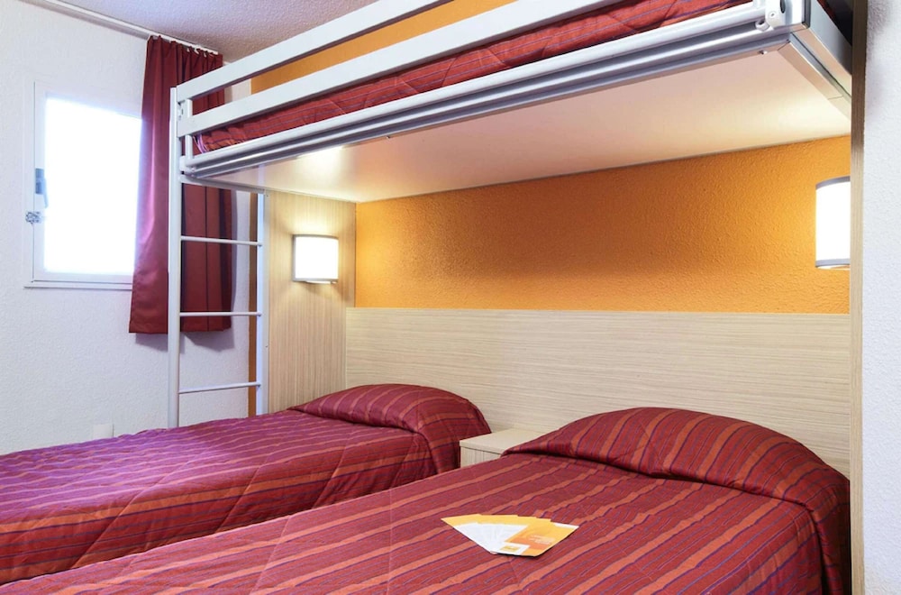 PREMIERE CLASSE MONTREUIL 24/53