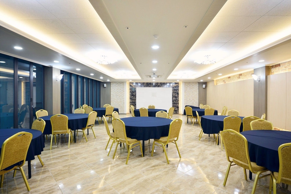 Jeju Resort 46/59