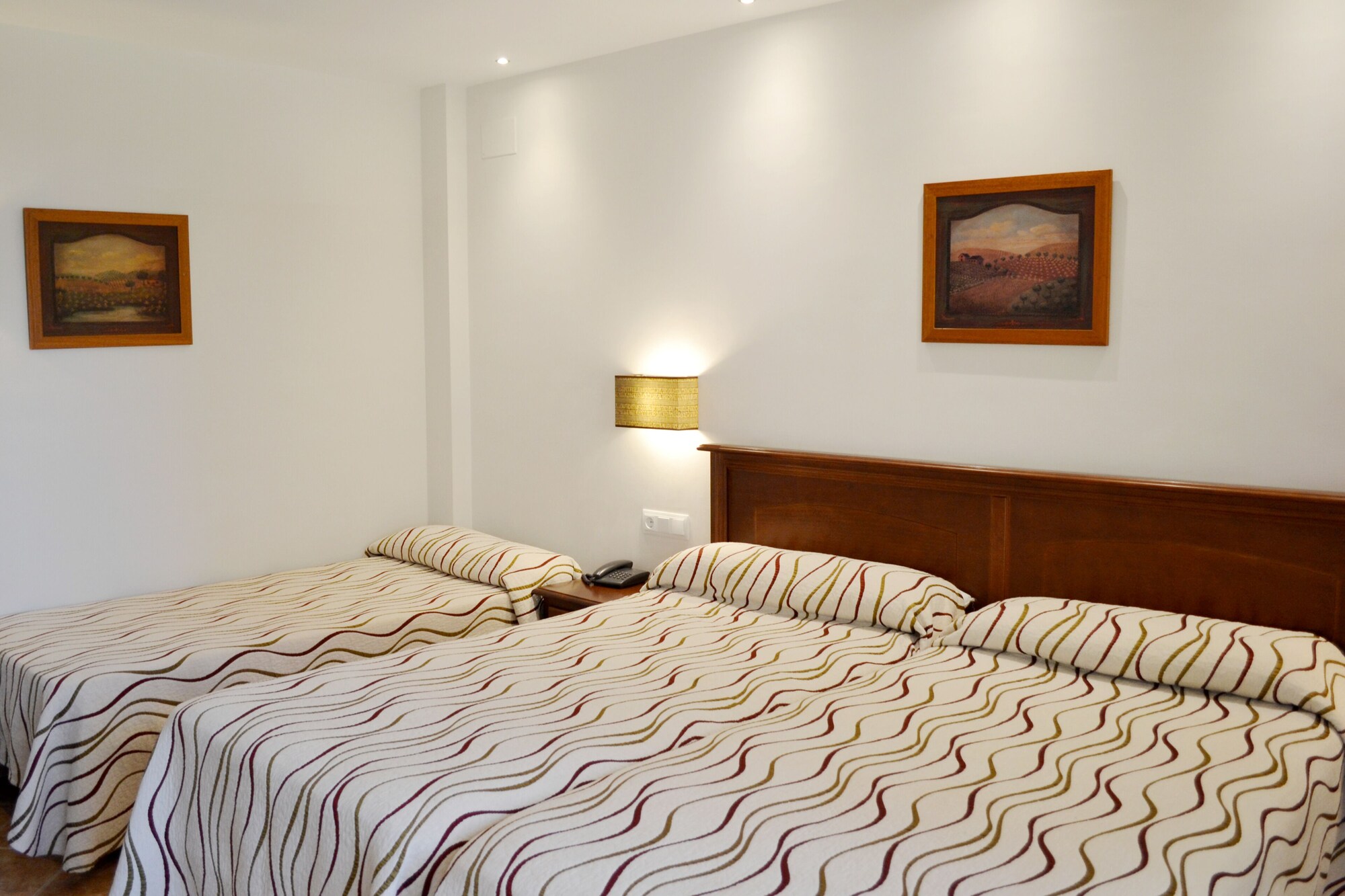 ROOM, QUADRUPLE, TERRACE