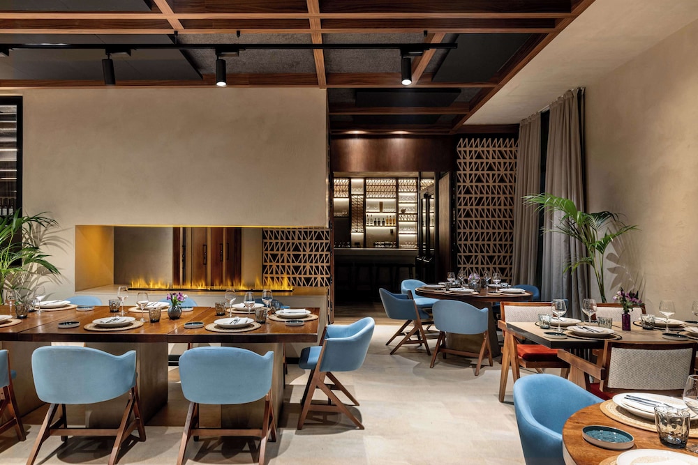 Radisson Collection Hotel, Magdalena Plaza Sevilla 58/73