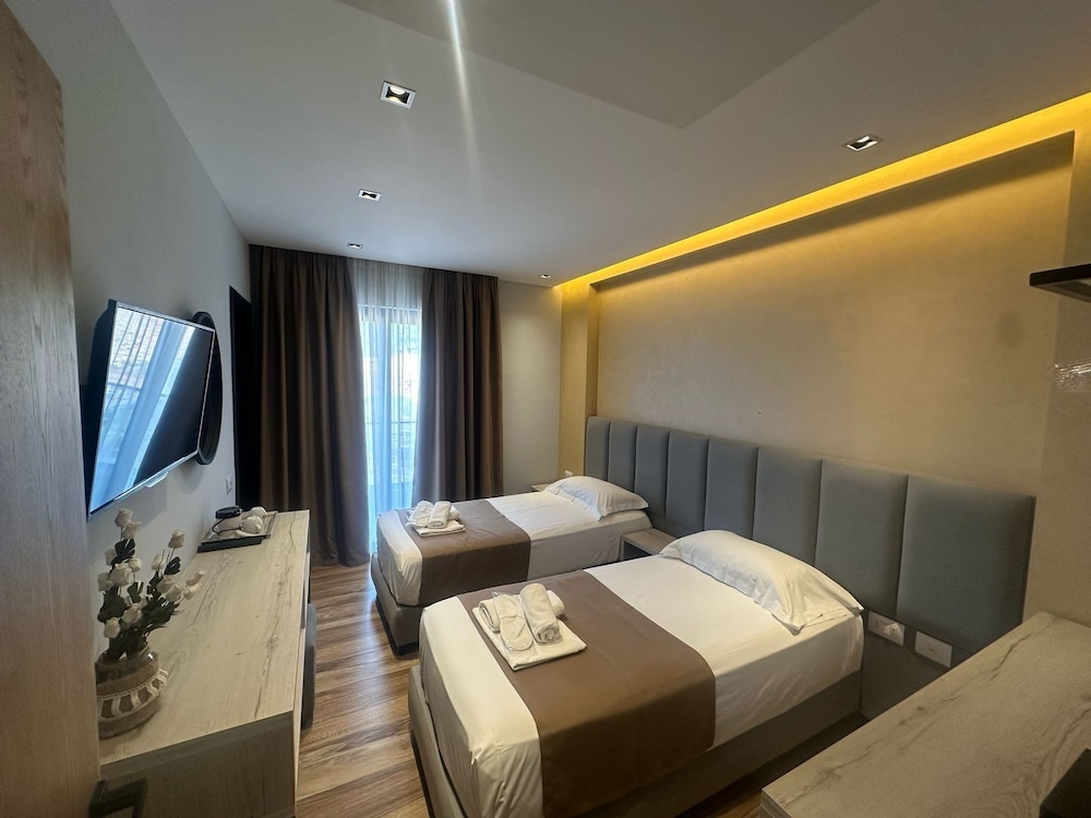 Hotel Citrus 17/37