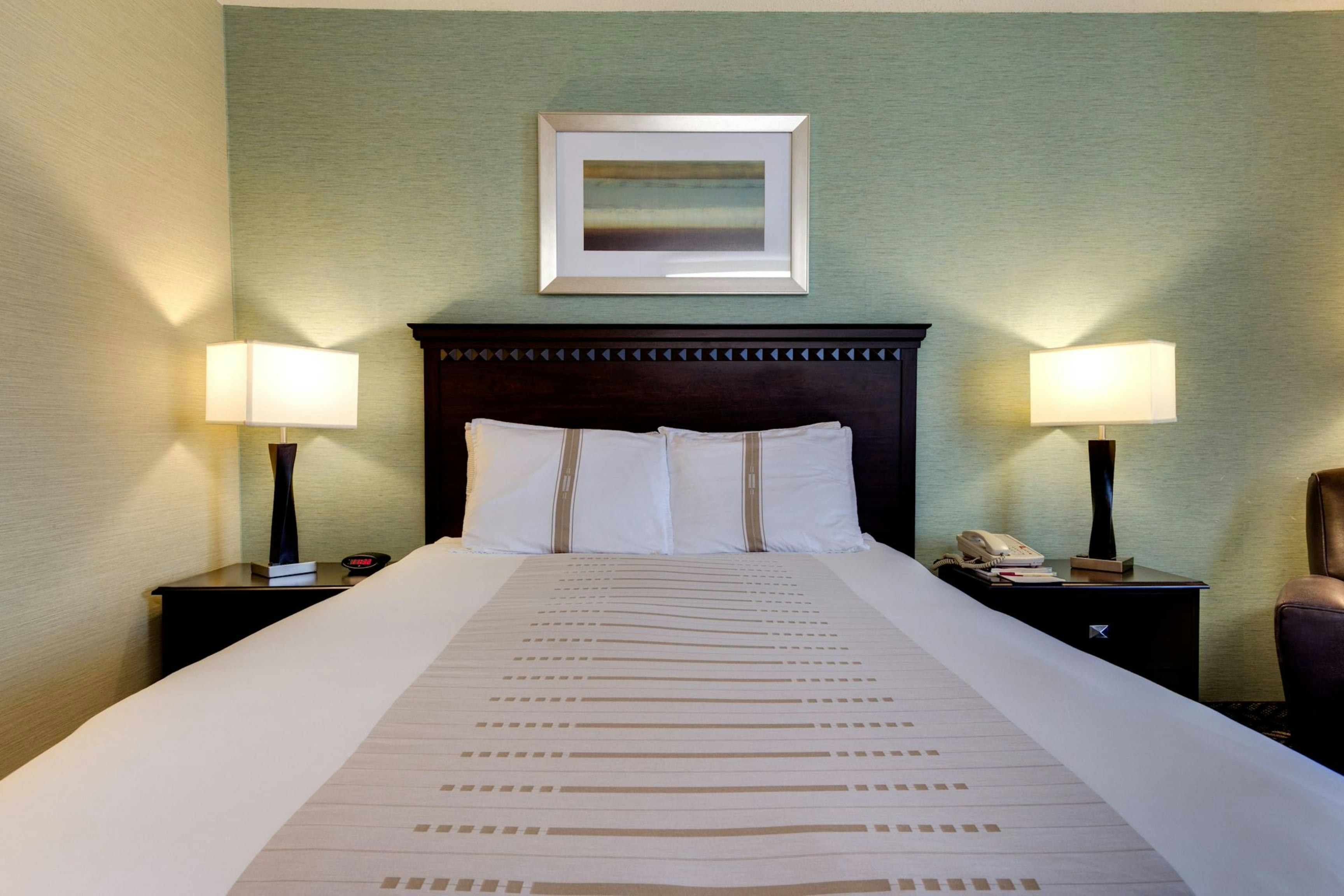 Fireside Inn & Suites 54/88