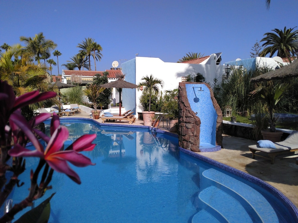 Birdcage Gay Resort - Adult Only 36/50