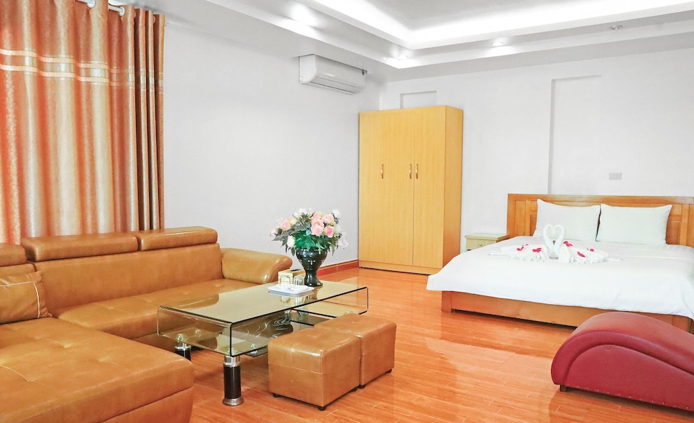 HAAP Transit Hotel 32/65