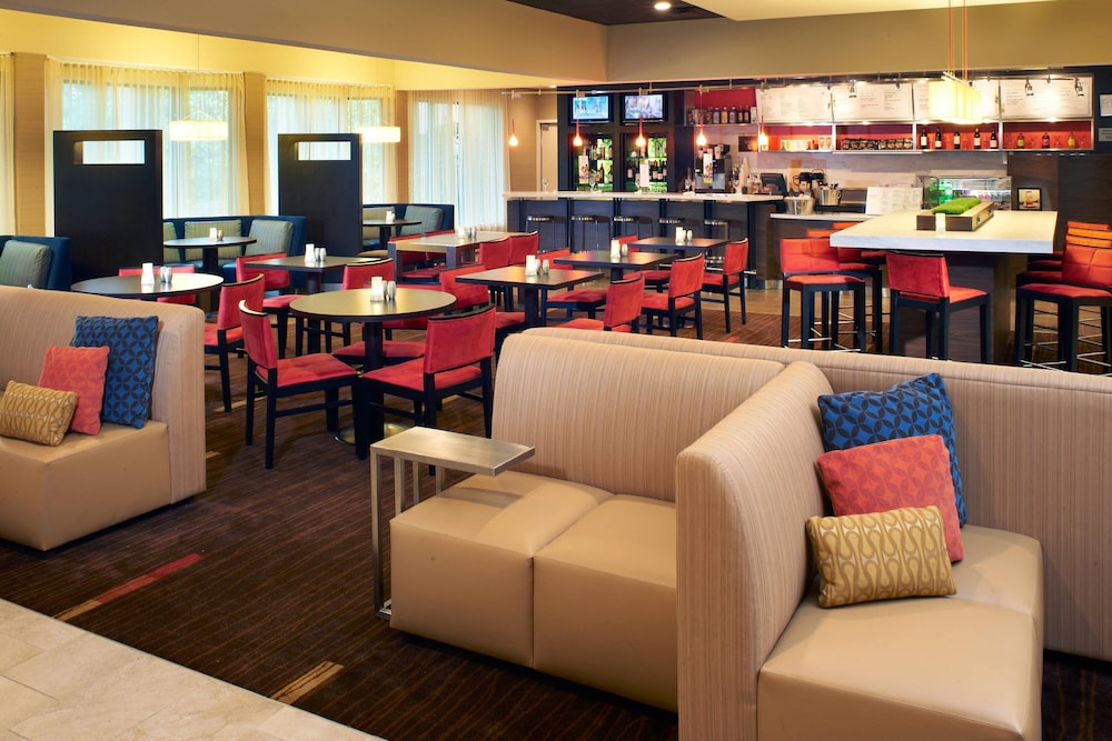 Courtyard by Marriott Lexington North 36/45