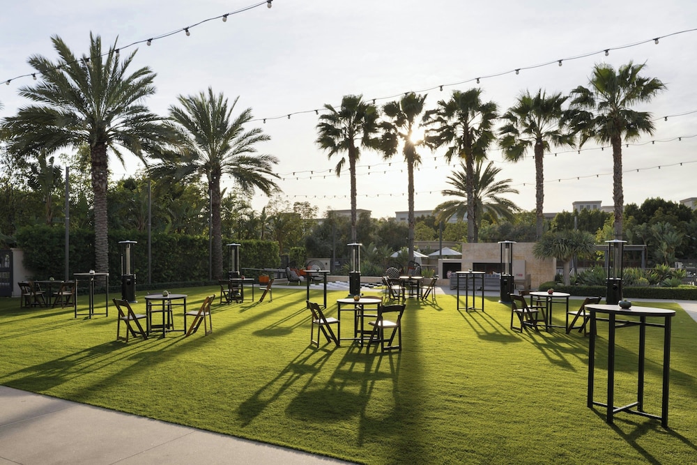 MARRIOTT IRVINE SPECTRUM 23/50