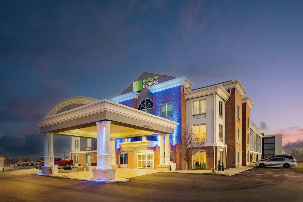 Holiday Inn Express Hotel Suites Richmond 9/67