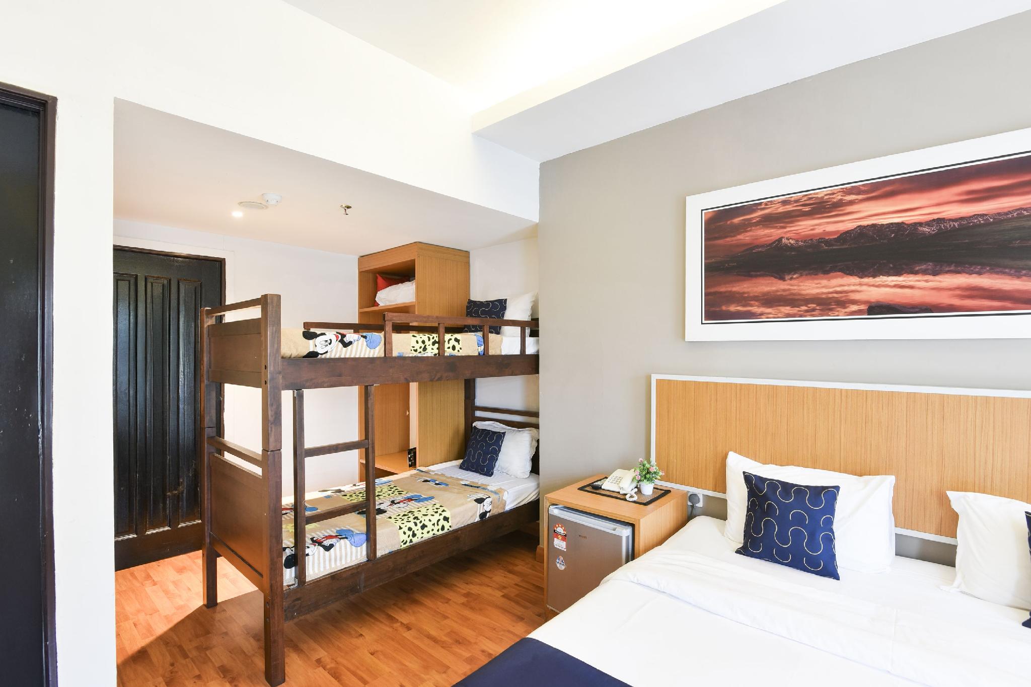Family Bunk Suite - City View