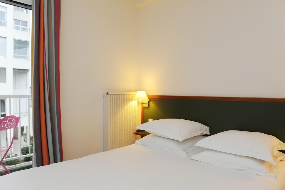 HOTEL BEAU RIVAGE 18/65