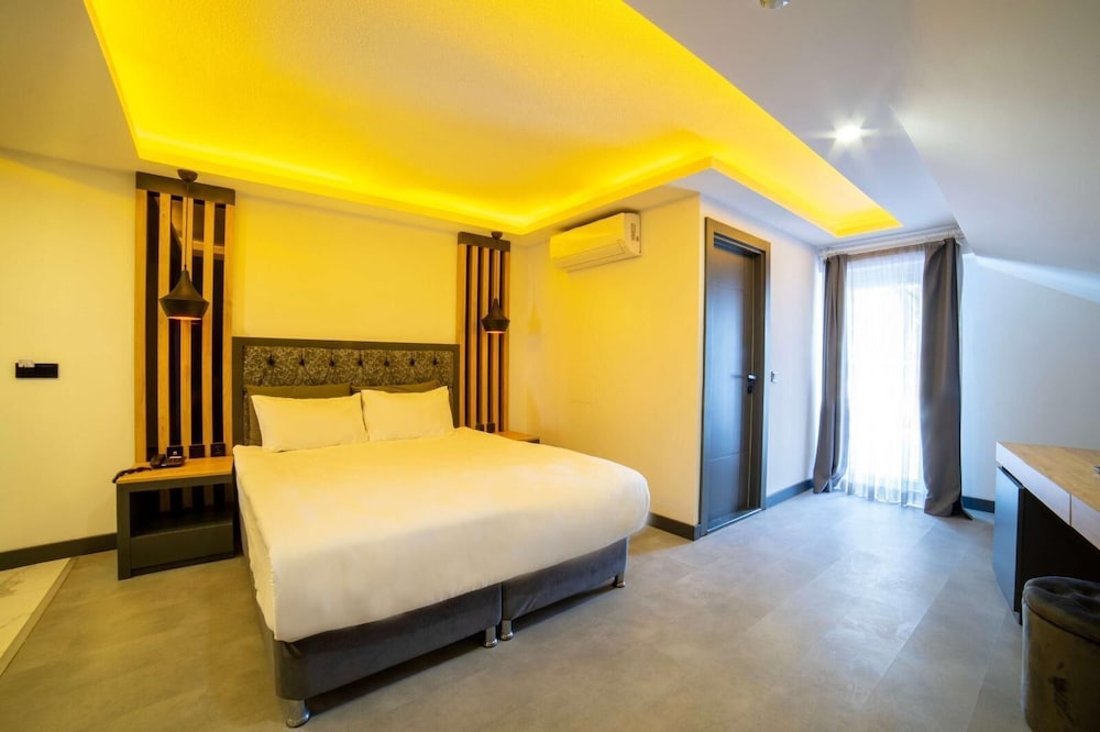 Altes Hotel 12/46