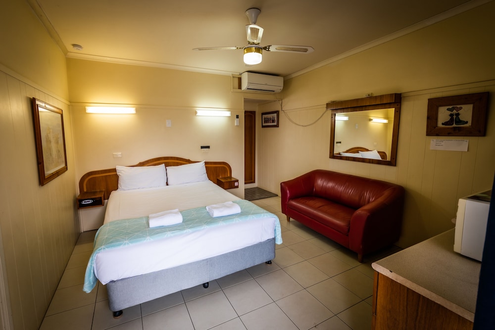 ARDEANAL MOTEL 19/48