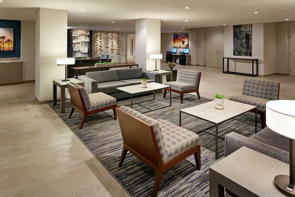 Hilton Garden Inn San Diego Mission Valley Stadium 34/67