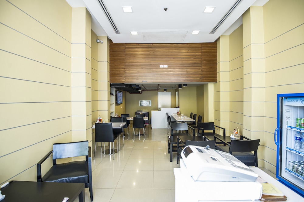 Marvin Suites 37/50