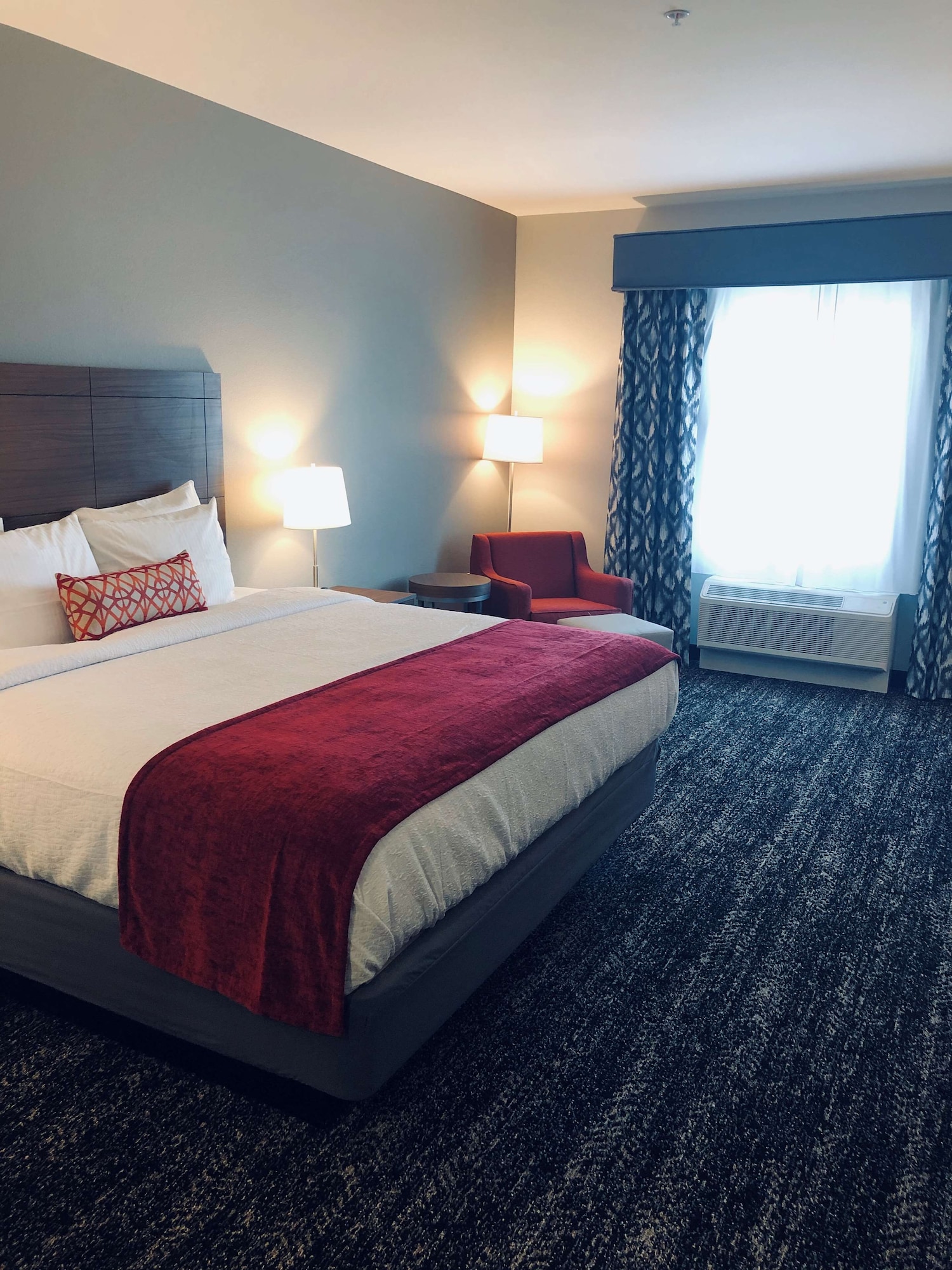 غرفة قياسية بسرير كينج، Best Western Plus Coachella Valley Inn & Suites 2/5